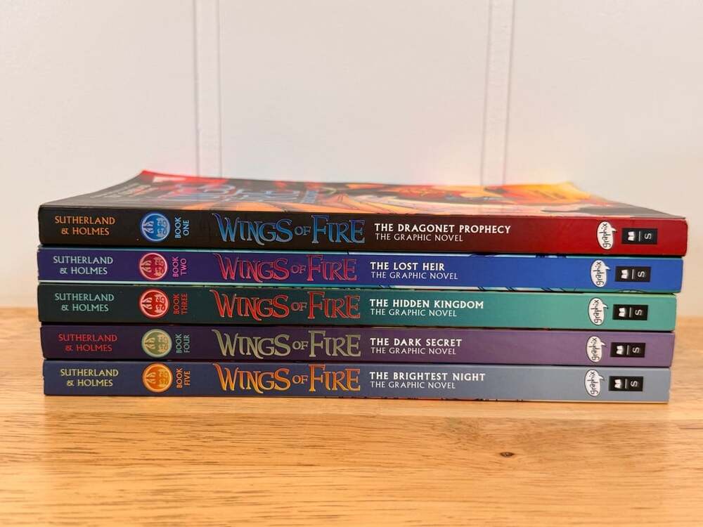 Wings of Fire Graphic Novel Series Books 1-5 Lot by Tui T. Sutherland